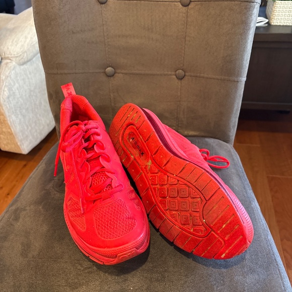 Men’s Nike Air Max Genome University Red Sneakers Size 10.5 - Picture 6 of 6